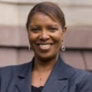 Meet your Posher, Letitia